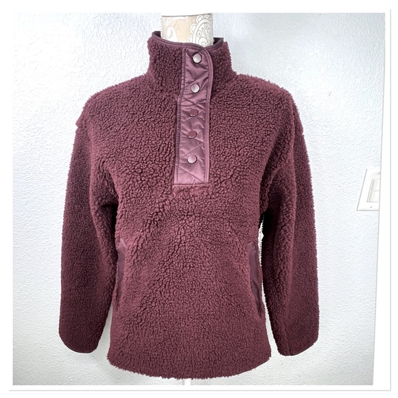 Athleta Sherpa Snap Sweatshirt Women’s Burgundy Pullover Size XS NWT - Picture 1 of 7